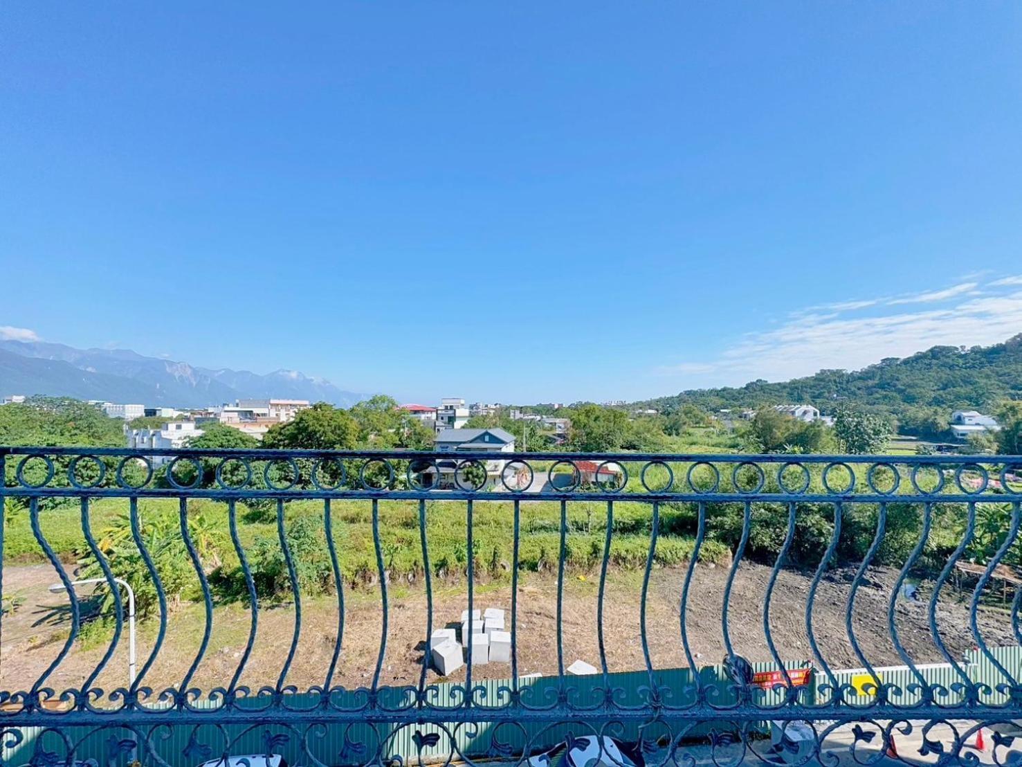 Summer Station Hualien City Exterior photo